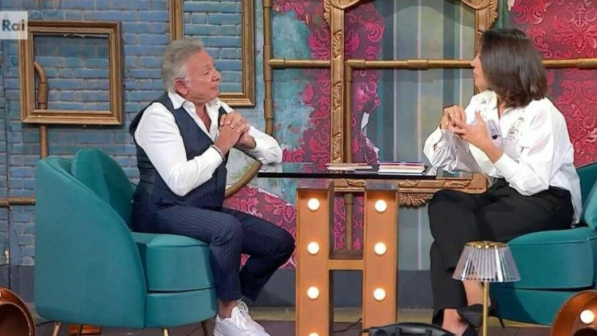 “La vecchiaia mi fa paura, mi fa schifo. Ritengo che sia volgare, perché proprio questo disfacimento del corpo è veramente volgare, è una cosa proprio che è inaccettabile”: così Francesco Paolantoni